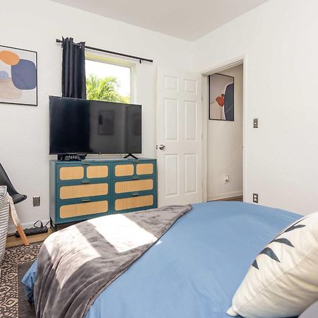 מיאמי Serene Cottage Retreat, Ideal For Couples & Solo מראה חיצוני תמונה